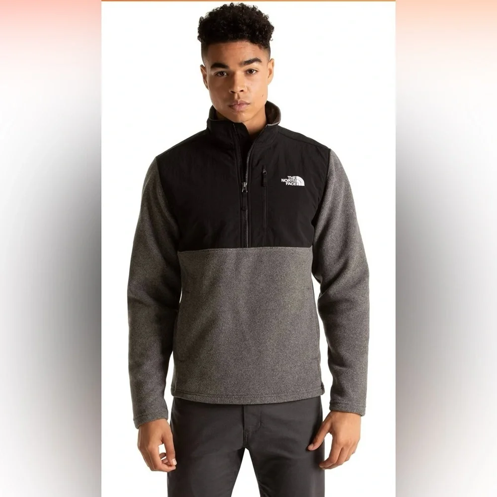 NWT The North Face Men's Sun Rise Quarter Zip Sweatshirt